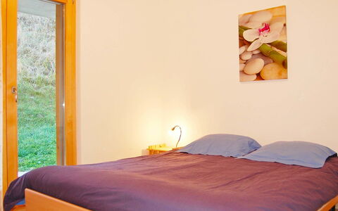 Nendaz 660: Chambre, Lit, Meubles, Pièce, Drap De Lit, Cadre De Lit, Propriété, Matelas, Design Intérieur, Mur