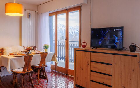 Jolimont J4: Meubles, Bois, Design Intérieur, Pièce, Sol, Sol, Plafond, Appartement, Tache De Bois, Dur
