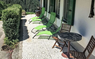 Chalet auf Dem Vogelstein 145.2: L'Eau, Plante, Bâtiment, Ciel, Propriété, Nuage, Piscine, Bleu Azur, Fenêtre, Maison