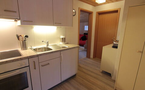 Chalet Doris: Évier, Evier, Robinet, Cabinetry, Comptoir, Bois, Luminaire Plomberie, Bâtiment, Design Intérieur, Éclairage