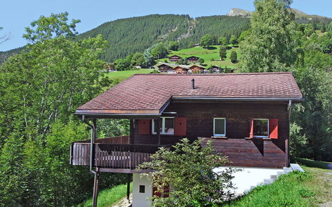 Egg-Isch: Ciel, Plante, Bâtiment, Fenêtre, Arbre, Paysage Naturel, Maison, Montagne, Lot Terre, Chalet