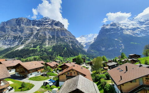 Steinbilla: Nuage, Ciel, Montagne, Montagnes, Bâtiment, Paysage Naturel, Végétation, Maison, Monde