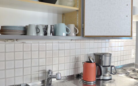 Rösli: Propriété, Evier, Comptoir, Évier, Robinet, Cuisine, Luminaire Plomberie, Vaisselle, Design Intérieur, Appareil De Cuisine