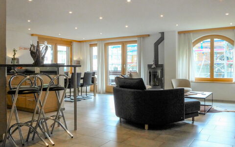 Breithorn: Meubles, Table, Canapé, Bois, Chaise, Salle, Salon, Bâtiment, Design Intérieur, Sol