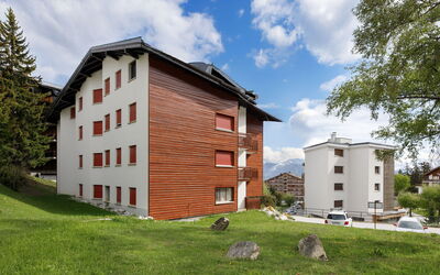 Crans-Montana 130: Bâtiment, Maison, Zone Résidentielle, Domicile, Chalet, Appartement, Pente, Mélèze, L'Hiver, Neige