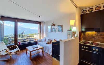 Logement:&nbsp;Jeanne D'Arc Apt. A-13 180.19