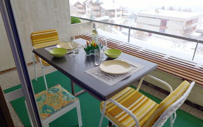 Logement:&nbsp;Jeanne D'Arc Apt. A-8 180.11