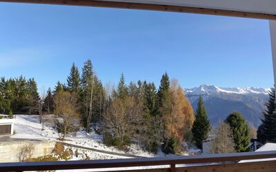 Crans-Montana 450: Neige, Montagne, Ciel, Arbre, Propriété, L'Hiver, Région Sauvage, Chaîne De Montagnes, Alpes, Immobilier
