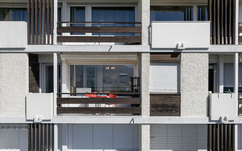 Les Orzières 417: Jour, Architecture, Appartement, Balcon, Composite, Design Urbain, Métal, Verre, Condominium