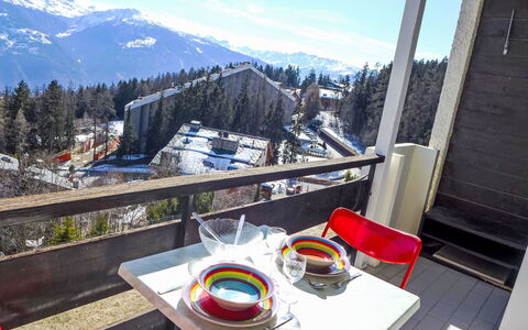 Les Orzières 417: Station De Montagne, Balcon, L'Hiver, Chaise, Alpes, Glacial Relief, Village De Montagne, Mobilier De Jardin