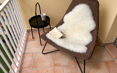 Residenza Lido Appartment 601 410.25: Confort, Bois, Sol, Sol, Rectangle, Matériau Naturel, Dur, Salon, Chaise, Accoudoir