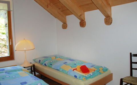 Rustico Dara Cotta: Chambre, Pièce, Lit, Meubles, Propriété, Cadre De Lit, Drap De Lit, Mur, Plafond, Matelas