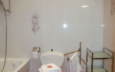 Logement:&nbsp;Residenza Monte Bré - Apt.004 Haus1 102.28