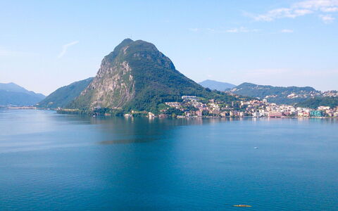 Castagnola 100: L'Eau, Ciel, Nuage, Montagne, Bleu, Paysage Naturel, Cotiers Et Relief Océaniques, Lac, Horizon, Chaîne De Montagnes