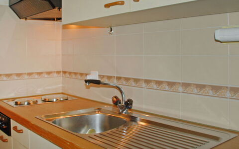 Caslano 100: Robinet, Luminaire Plomberie, Comptoir, Evier, Cabinetry, Évier, Bois, Cuisine, Design Intérieur, Cuisinière