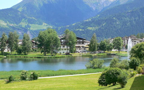 Apt. 13: Paysage Naturel, La Nature, Montagne, Montagnes Relief, Lac, Station De Montagne, Montagnes, L'Eau, Chaîne De Montagnes, Région Sauvage