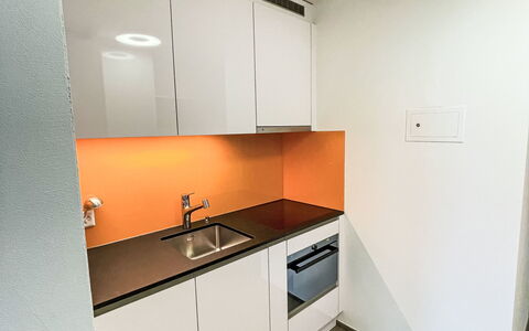 Logement:&nbsp;Parkareal Apt 404 400.12