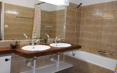 Logement:&nbsp;Allod Park Haus C E03 330.37