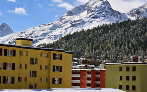 Chesa Fleury: Neige, Montagne, Montagnes Relief, Chaîne De Montagnes, L'Hiver, Propriété, Alpes, Ciel, Station De Montagne, Village De Montagne