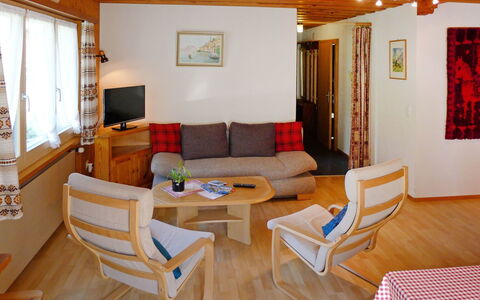 Untertal: Pièce, Propriété, Meubles, Salon, Design Intérieur, Bâtiment, Maison, Table, Sol, Parquet
