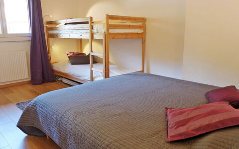 Les Bruyères 25: Chambre, Lit, Meubles, Drap De Lit, Pièce, Cadre De Lit, Propriété, Literie, Matelas, Design Intérieur