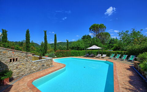 Casa Scopeti: Piscine, Propriété, Paysage Naturel, Immobilier, Biens, Recours, Vacances, Maison, L'Eau, Domicile