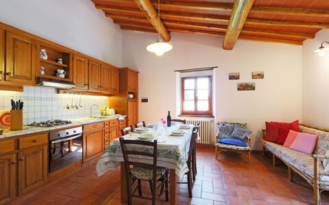 Greve in Chianti 840: Pièce, Propriété, Bâtiment, Meubles, Design Intérieur, Sol, Plafond, Maison, Cuisine, Immobilier