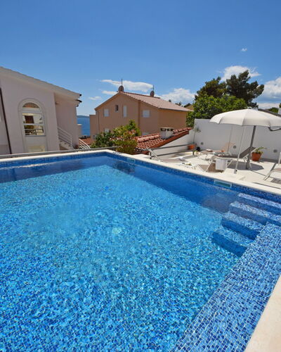 Trogir Okrug Gornji 304