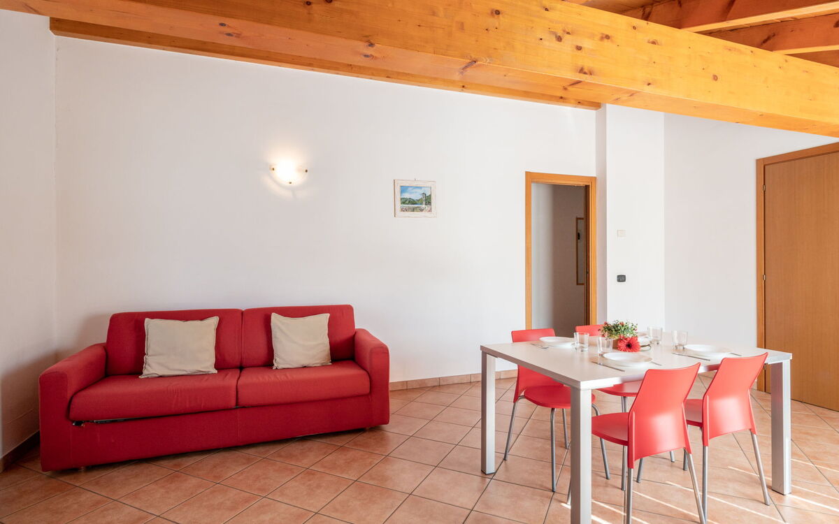 Logement:&nbsp;Letizia 100.6