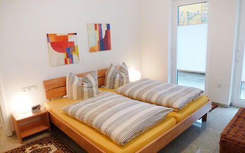 Willmann: Chambre, Lit, Meubles, Pièce, Drap De Lit, Propriété, Matelas, Cadre De Lit, Literie, Sol