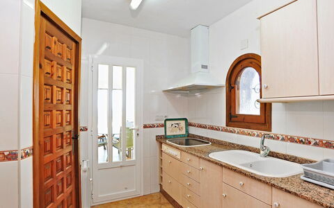 Balcon al Mar: Pièce, Propriété, Bâtiment, Salle De Bains, Meubles, Design Intérieur, Maison, Immobilier, Sol, Architecture