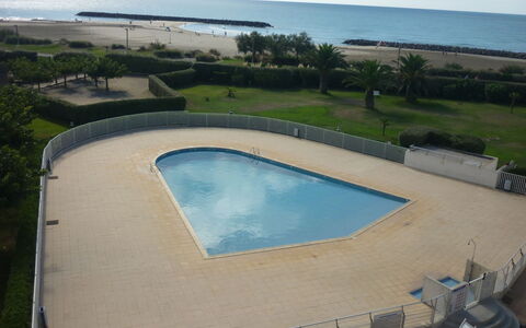 Les Rivages de Rochelongue: Piscine, Propriété, Ressources En Eau, L'Eau, Immobilier, Architecture, Composite, Rectangle, Béton, Loisir