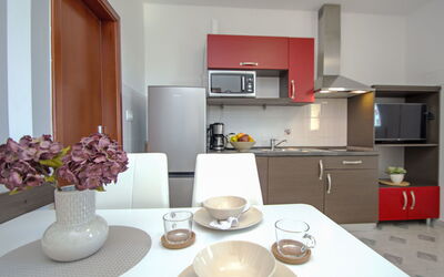 Logement:&nbsp;Aquanur 100.3