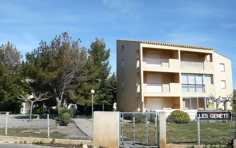 Les Genêts: Zone Résidentielle, Propriété, Architecture, Maison, Appartement, Bâtiment, Immobilier, Quartier, Domicile, Ciel