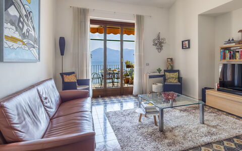 Residenza del Pascià: Meubles, Design Intérieur, Canapé, Pièce, Sol, Salon, Sol, Table, Appartement