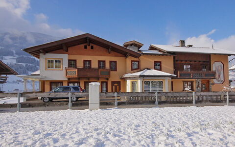 Christoph: Neige, Propriété, Domicile, Maison, L'Hiver, Bâtiment, Immobilier, Ciel, Zone Résidentielle, Toit