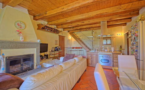 Villa Margherita: Pièce, Propriété, Meubles, Bâtiment, Design Intérieur, Immobilier, Plafond, Maison, Salon, Domicile