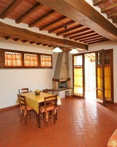 Borgo Cappelli 8