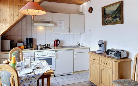 Schonach 125: Meubles, Bois, Design Intérieur, Sol, Chaise, Sol, Plafond, Cuisine, Maison, Table