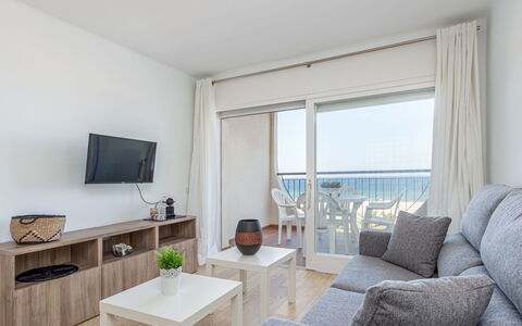 Empuriabrava 215: Pièce, Propriété, Meubles, Design Intérieur, Salon, Bâtiment, Maison, Immobilier, Table, Sol