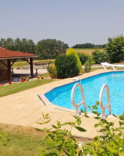 La Grangette: Piscine, Propriété, Maison, Immobilier, Recours, Bâtiment, Vacances, Loisir, Villa, Lot Terre
