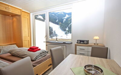 Logement:&nbsp;Max & Moritz Top 16 208.4
