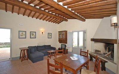 Brunello 1: Propriété, Bâtiment, Pièce, Meubles, Plafond, Maison, Design Intérieur, Immobilier, Salon, Faisceau