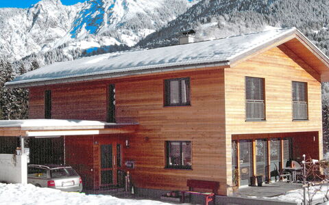 Corinna: Ciel, Neige, Montagne, Bâtiment, Propriété, Fenêtre, Pente, Maison, Architecture, Bois