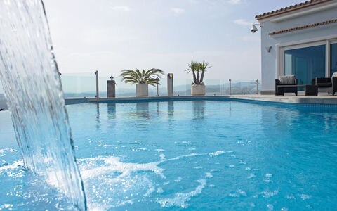 Finca Edel: Piscine, L'Eau, Bleu, Ciel, Propriété, Vacances, Bleu Azur, Loisir, Bâtiment, Amusement