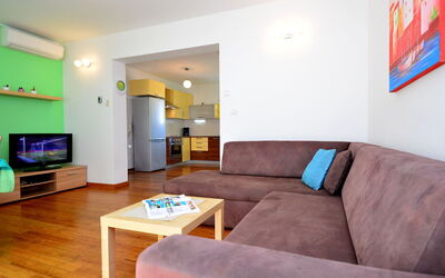 Logement:&nbsp;Cvita 104.1