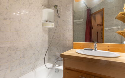 Logement:&nbsp;Bel Alp 23 425.4