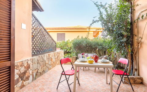 Golfo di Marinella 300: Meubles, Mobilier De Jardin, Chaise, Tableau De Plein Air, Ombre, Table Cuisine Et Salle A Manger, Patio, Tache De Bois, Balcon, Arrière-Cour