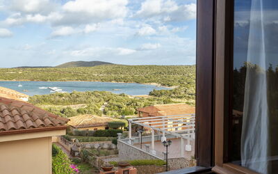 Logement:&nbsp;Csa - 15, Baia de Bahas 300.25