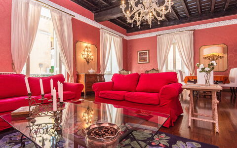 Spanish Steps: Pièce, Design Intérieur, Propriété, Meubles, Salon, Rouge, Rose, Plafond, Suite, Maison